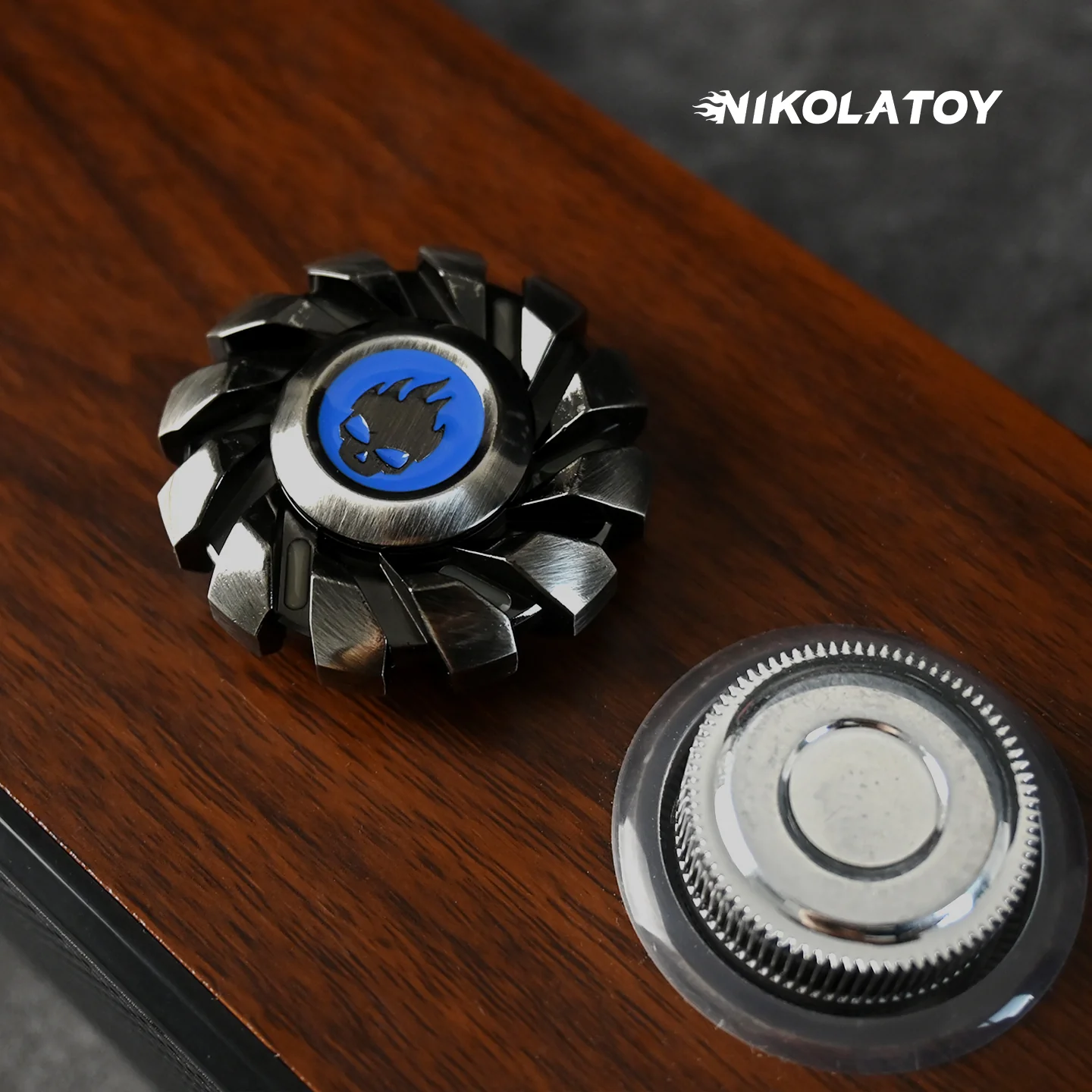 EDC Fidget Toys - Little Devil Spinner - Image 3