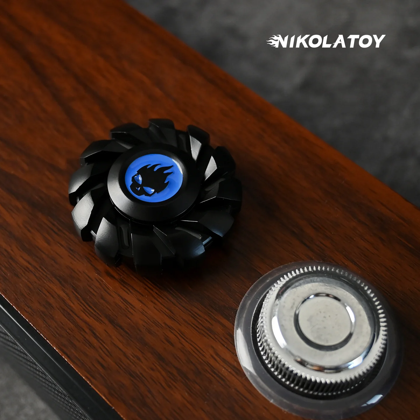 EDC Fidget Toys - Little Devil Spinner - Image 5