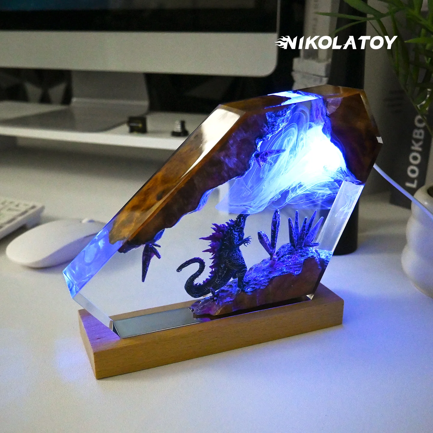 Creative Resin Night Light Desktop Ornament - Godzilla - Image 3