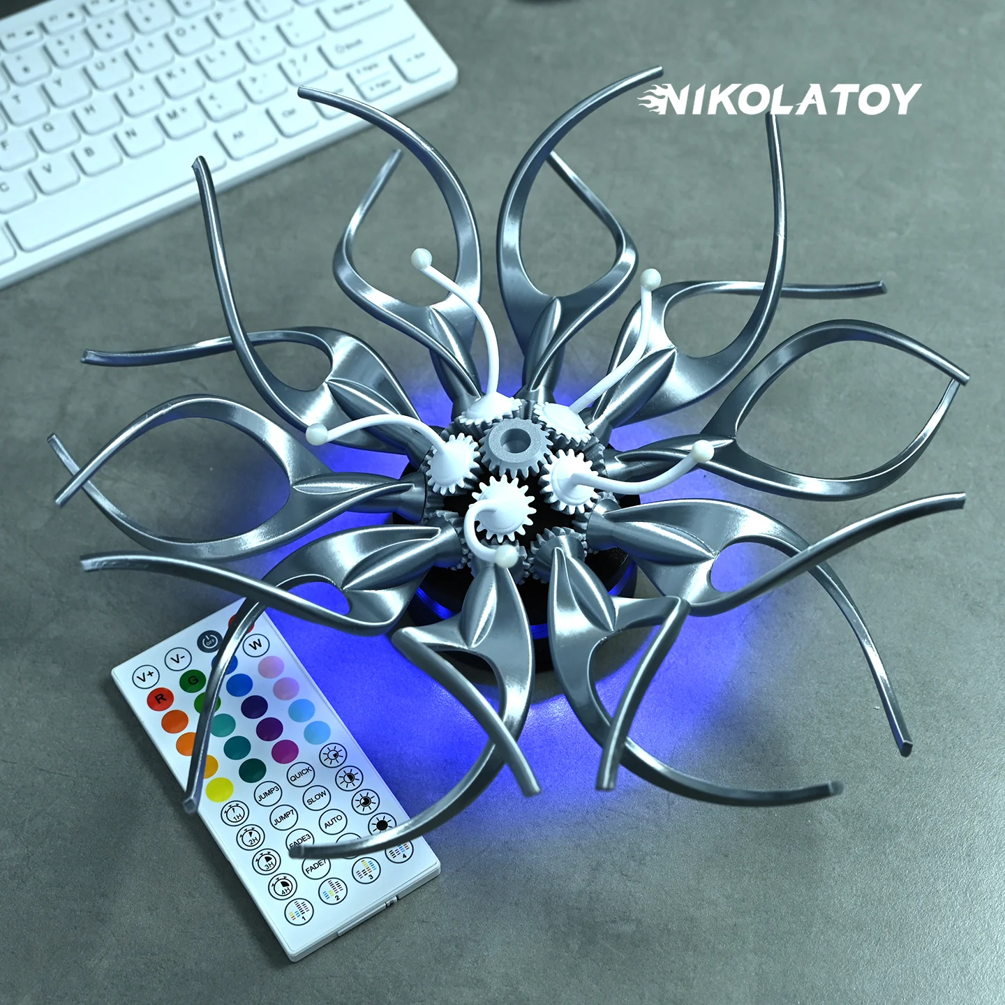 Mechanical Flowers - Inspired By Saatchi Gallery - Image 3